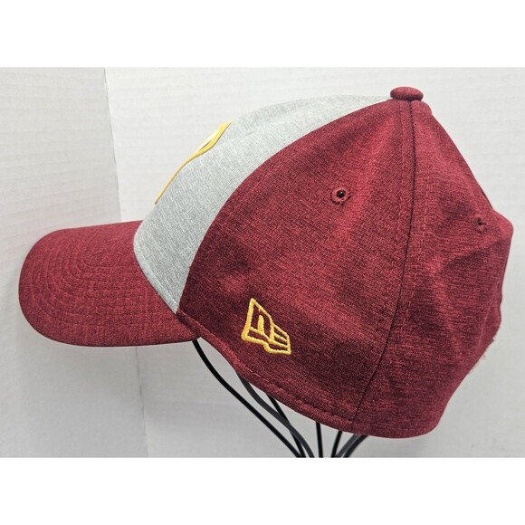 Washington Redskins (Commanders) Team Issued New Era 39 Thirty Fitted Hat Read - Picture 3 of 8